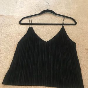 Silence + noise, size small black tank